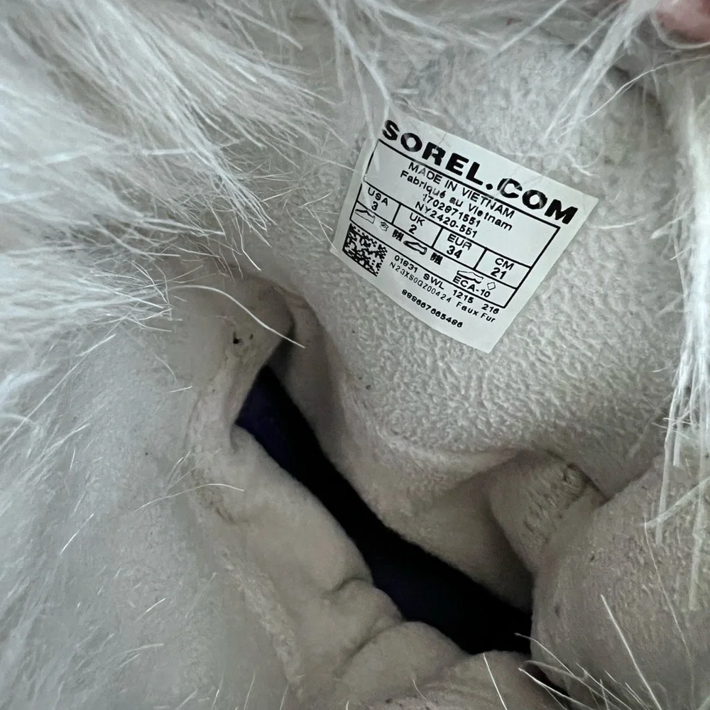 Sorel Kids Lavender and Black Winter Boots